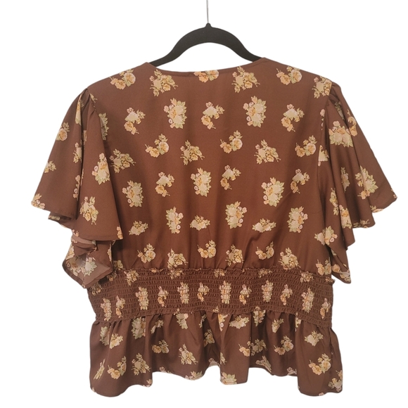 Live 4 Truth Floral Peasant Style Blouse w/ Short Bell Sleeves - XL - Picture 2 of 7